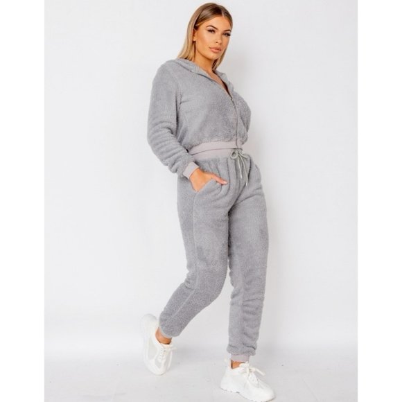 Gray Teddy Bear Fur Long Sleeve Hooded Crop Top and Joggers Pants Two Piece Set - Picture 4 of 11